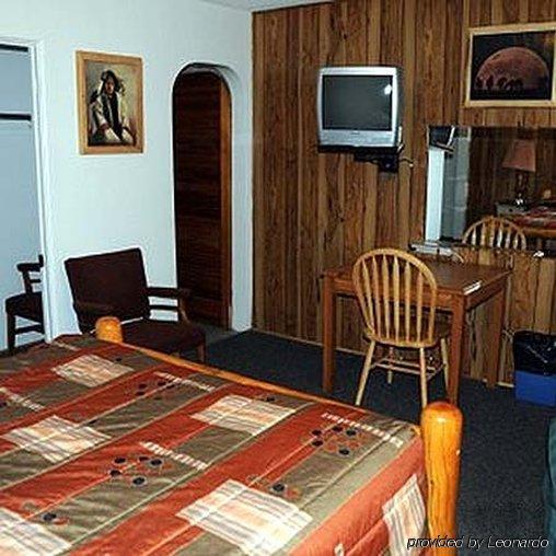 Rainbow Motel Thermopolis Szoba fotó