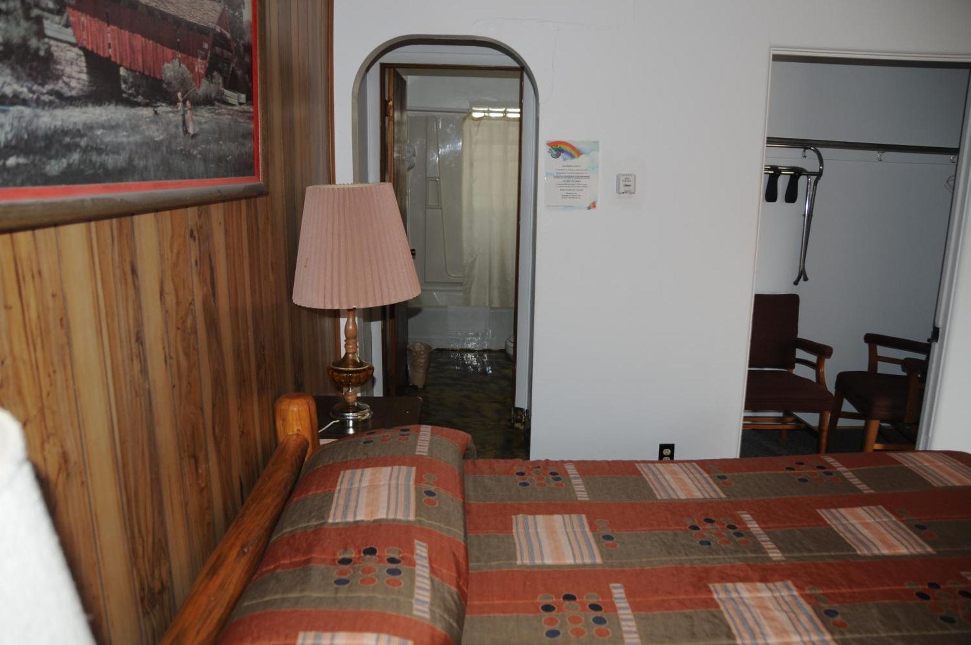 Rainbow Motel Thermopolis Szoba fotó